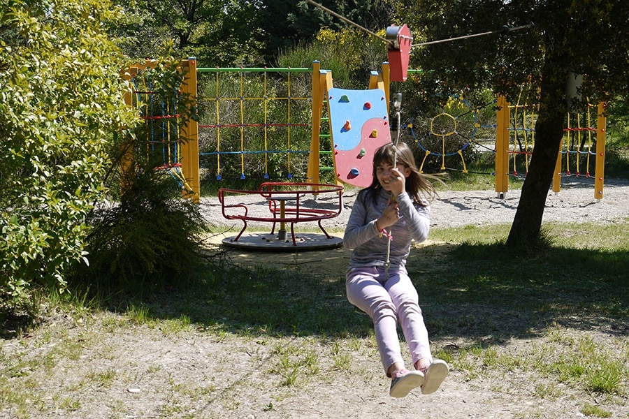 Flower Camping Les Rives de l'Aygues