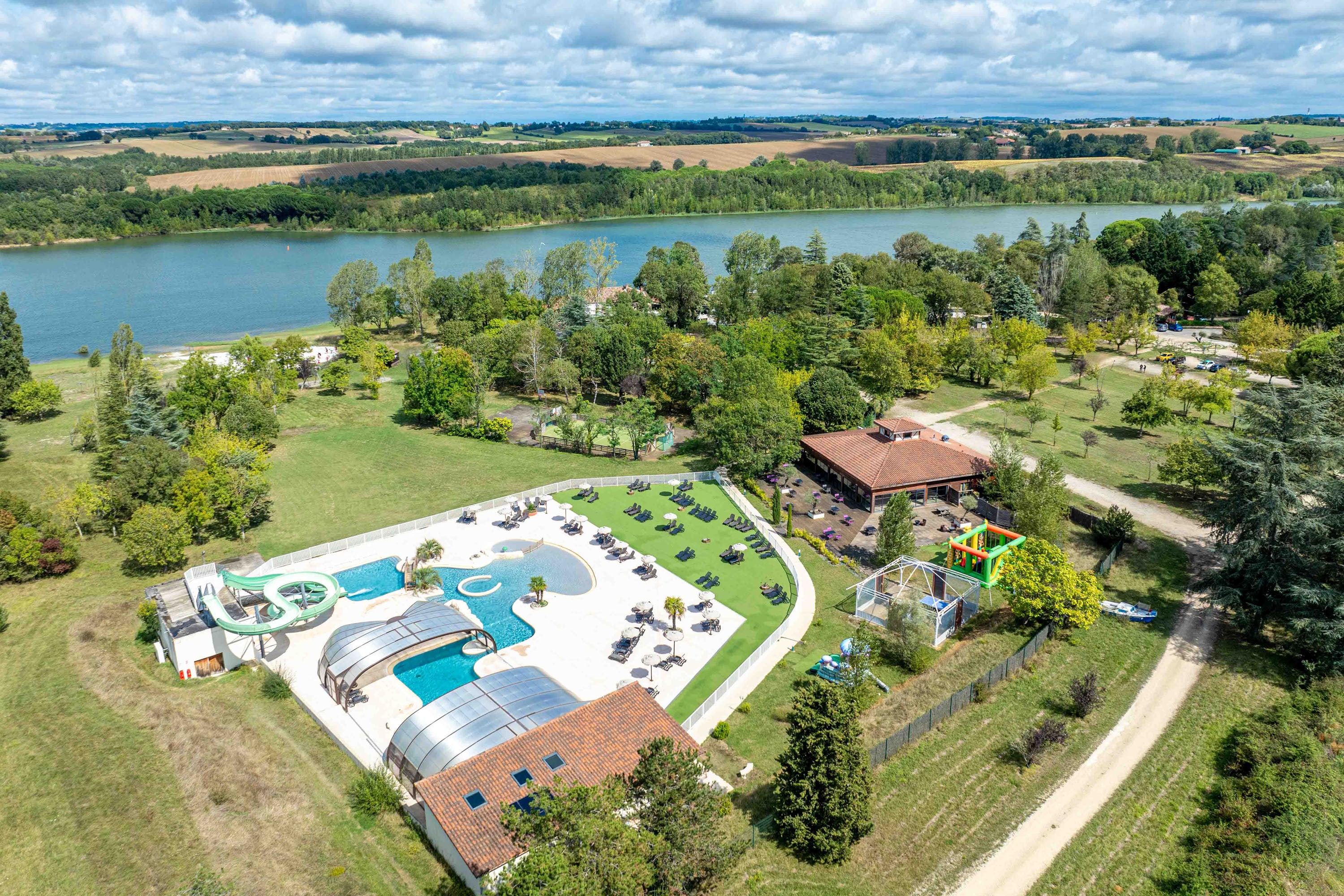 Camping le Lac de Thoux - Ciela Village