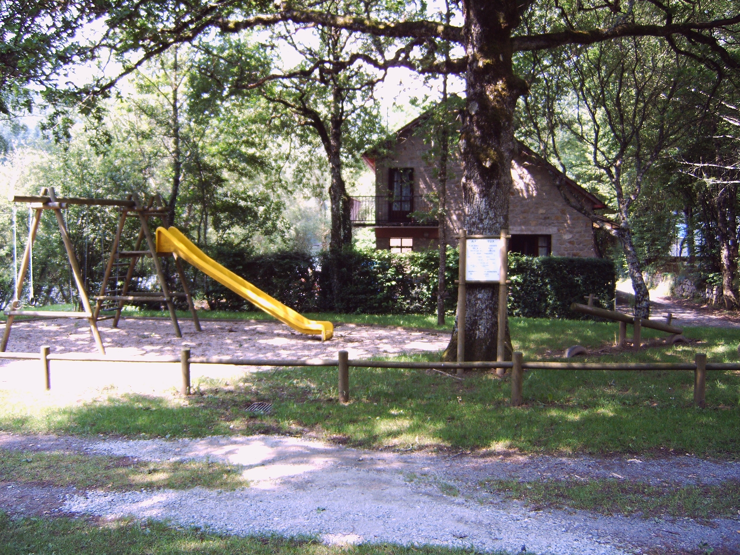 Camping Les Cantarelles