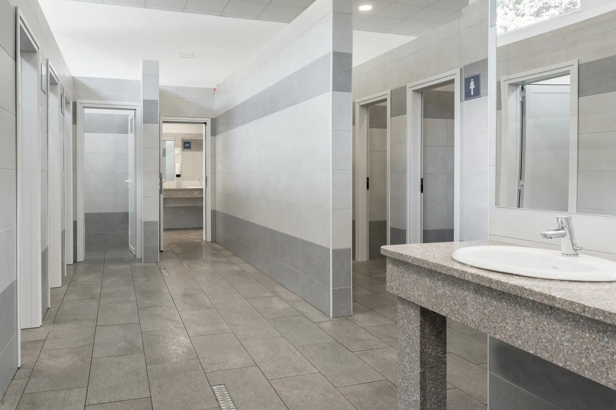 Oliva Camp & Residence