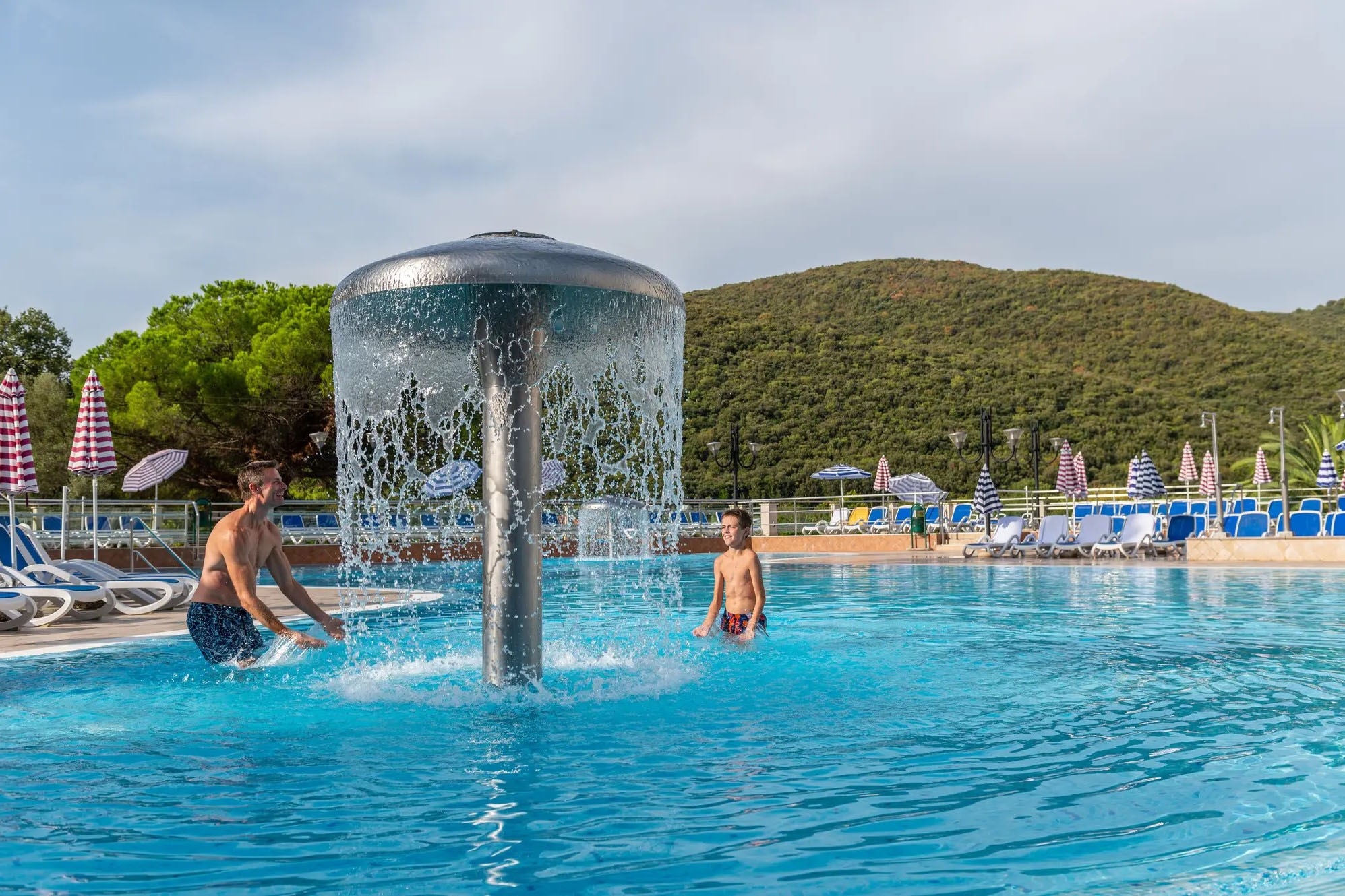 Oliva Camp & Residence