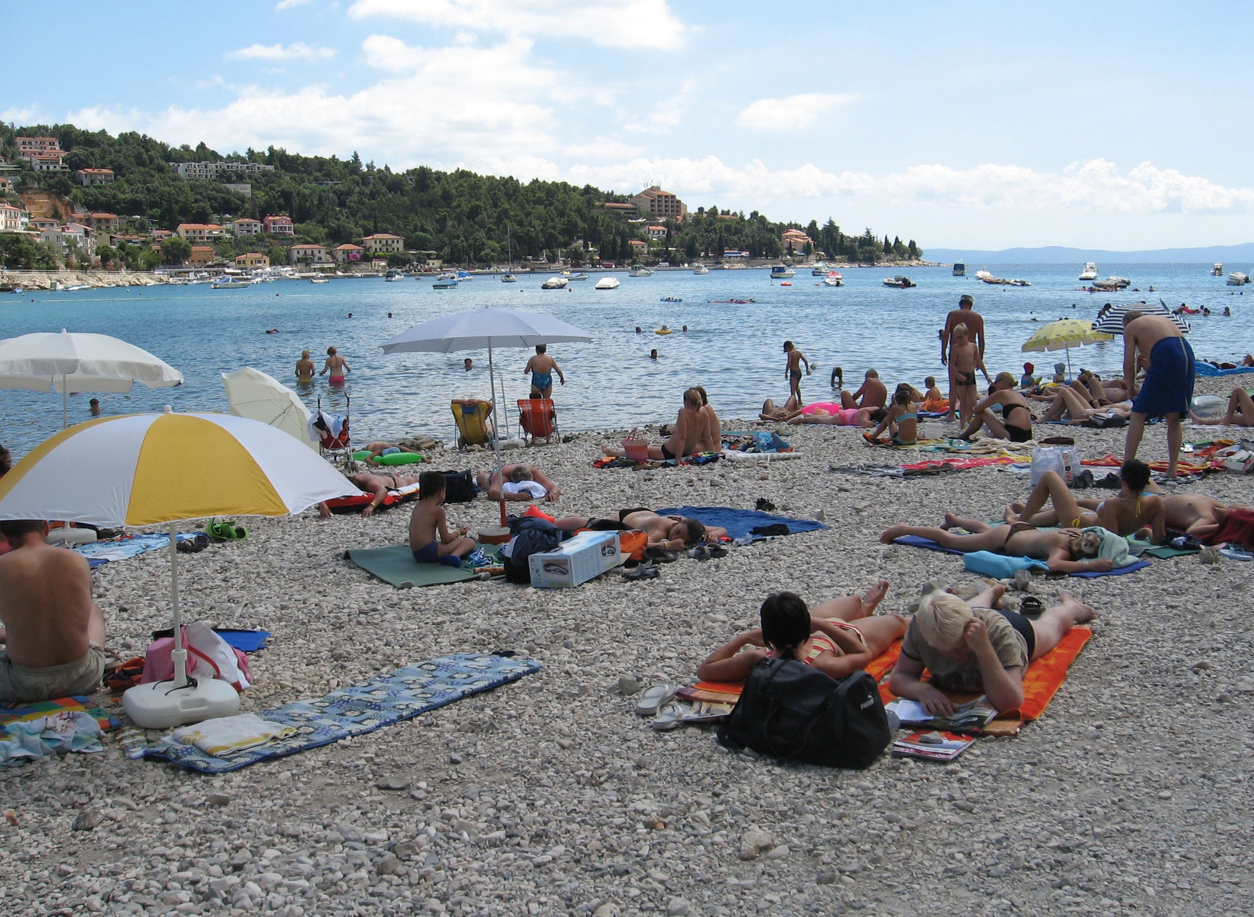 Oliva Camp & Residence