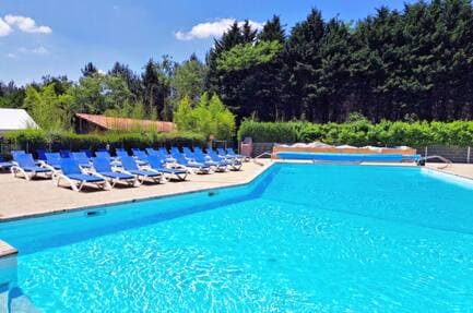 Camping Les Pins du Soleil