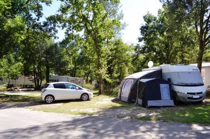 Camping Les Pins du Soleil