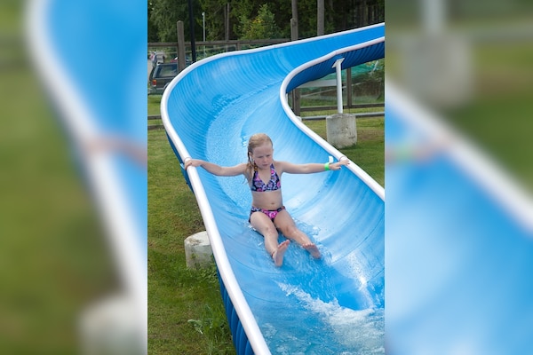 Mellerud Swe-Camp Vita Sandar