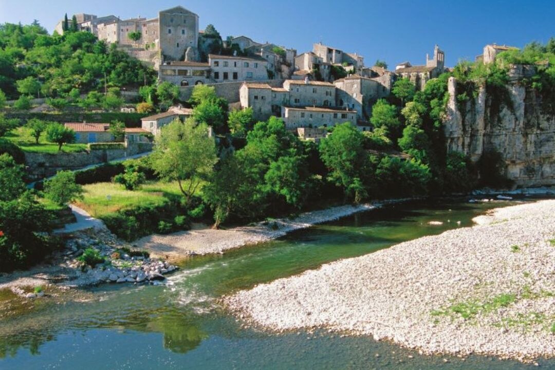 Pausado Ludo Camping