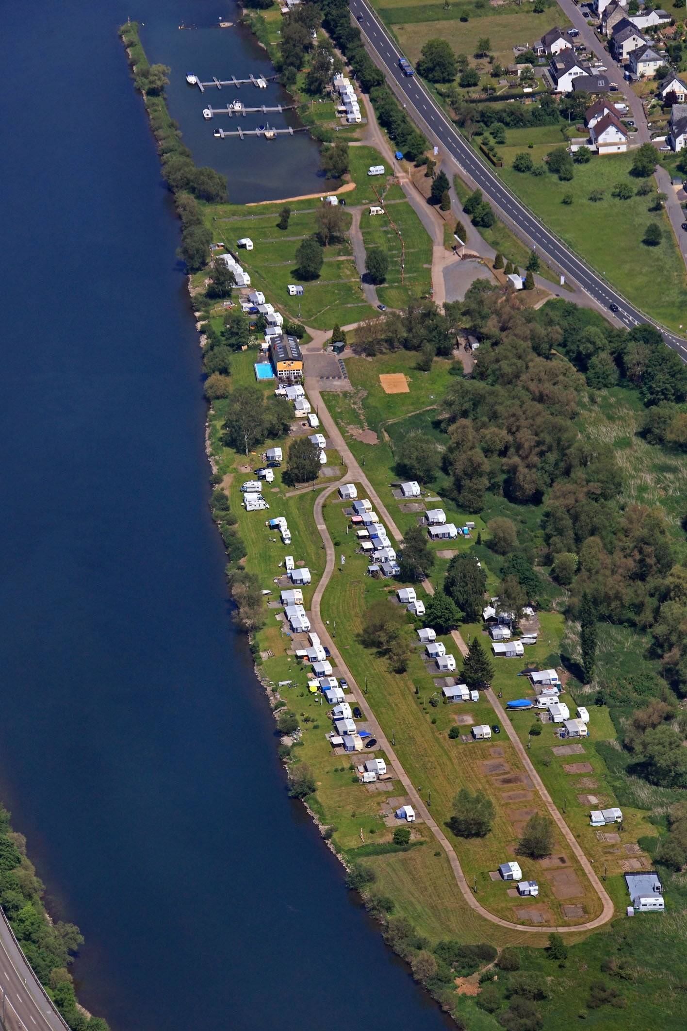 Knaus Campingpark Burgen/Mosel