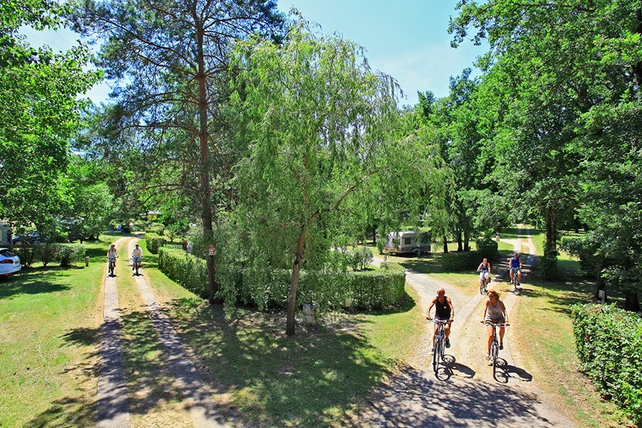 Camping Le Plein Air des Bories