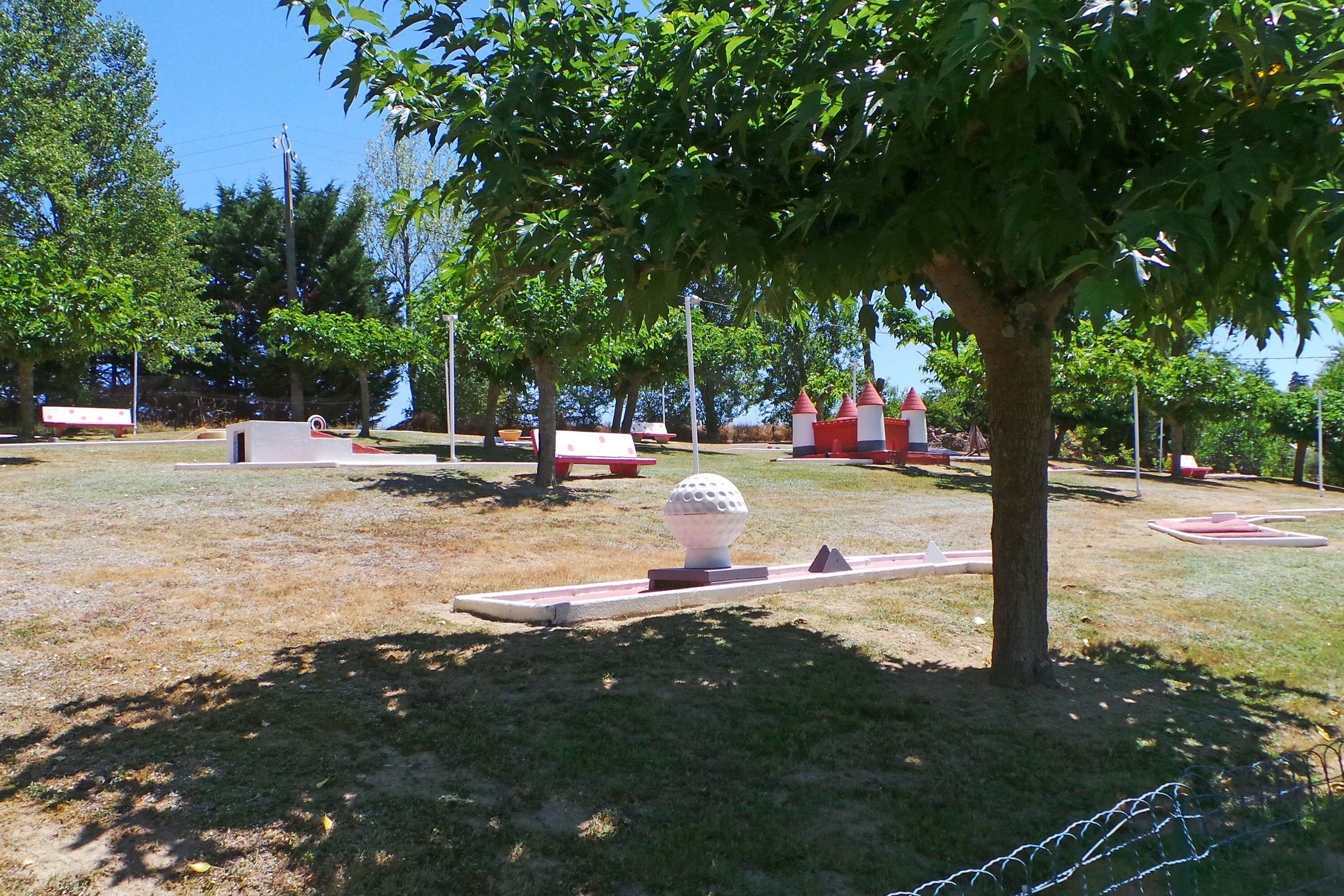 Flower Camping du Lac de la Thésauque