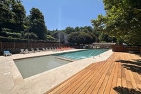 Flower Camping Le Val de l'Arre.