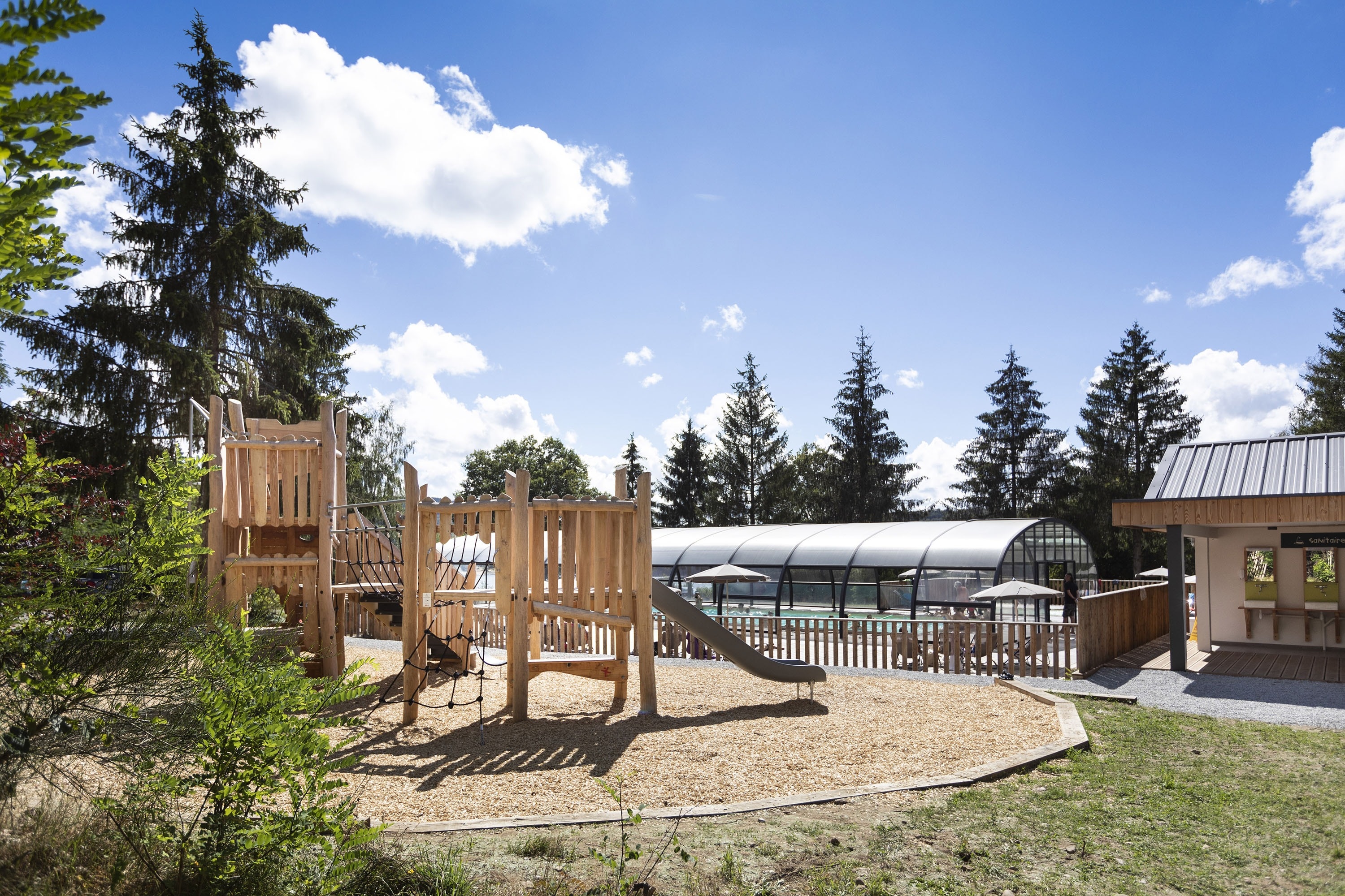 Camping Huttopia Lac de la Siauve