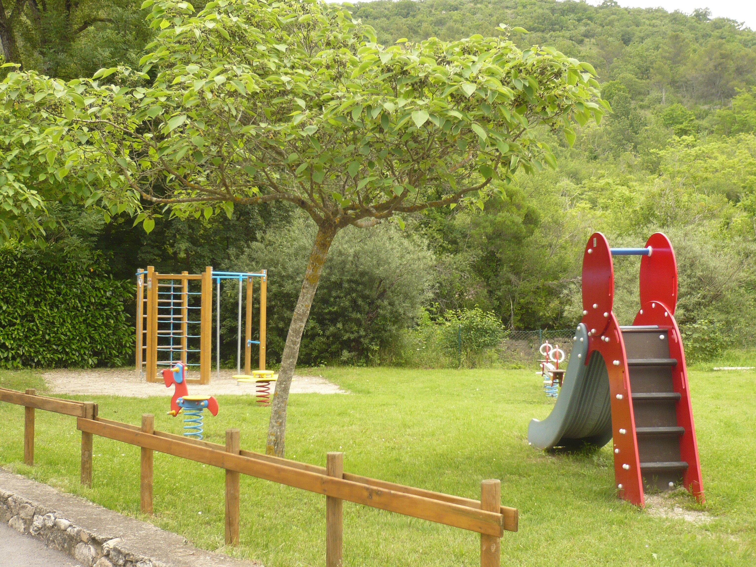 Flower Camping Le Plan d'Eau