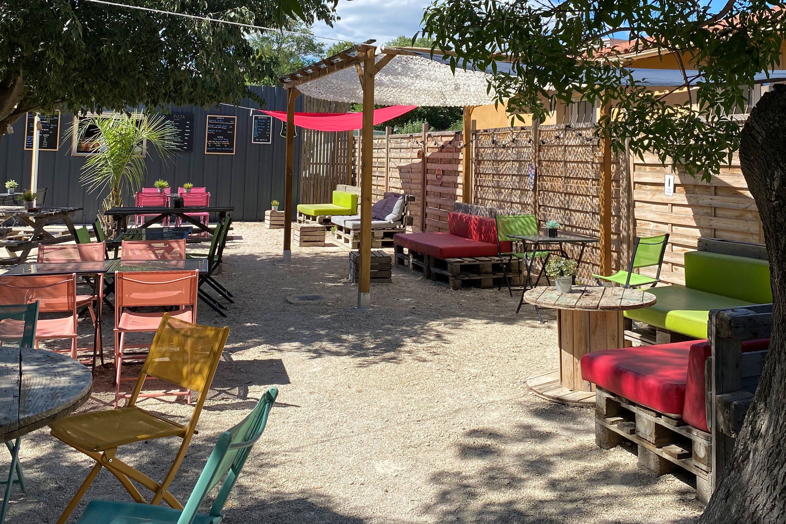 Camping L'Arlesienne