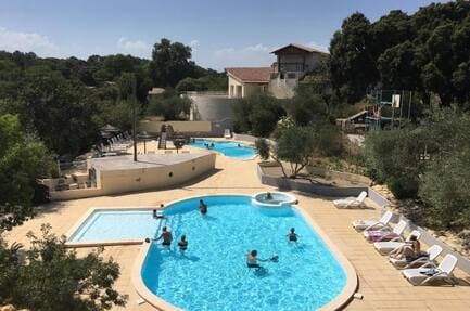 Flower Camping de Fondespierre