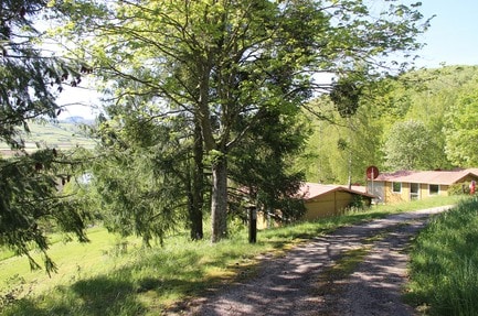 Flower Camping du Lac de Saint-Point Lamartine