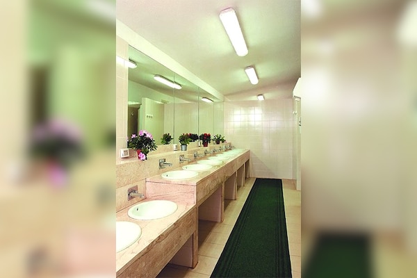 Village Camping Spinnaker