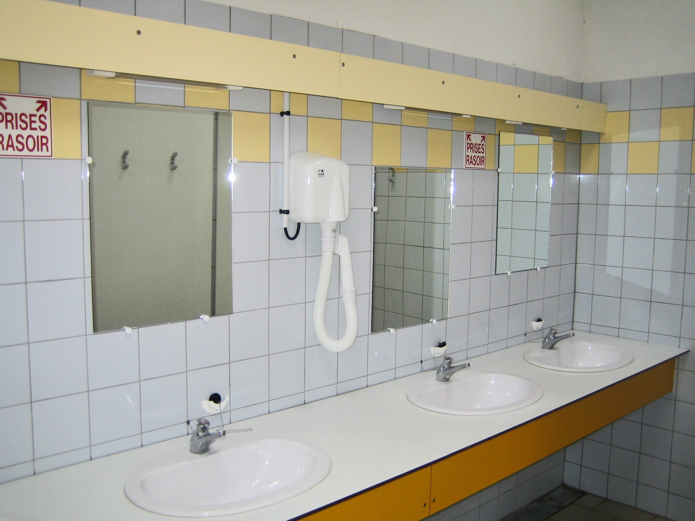 Camping Les Mizottes / Camping Hevea