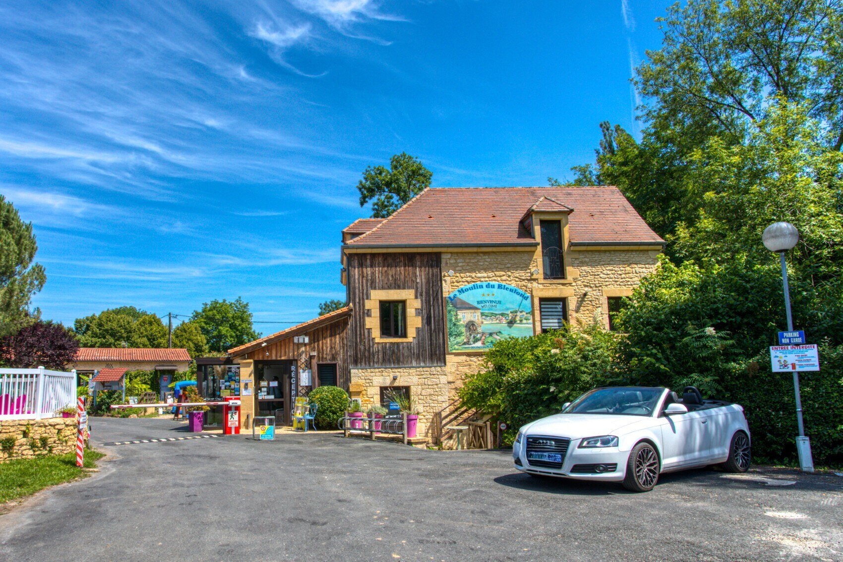 Camping Le Moulin du Bleufond-Lascaux