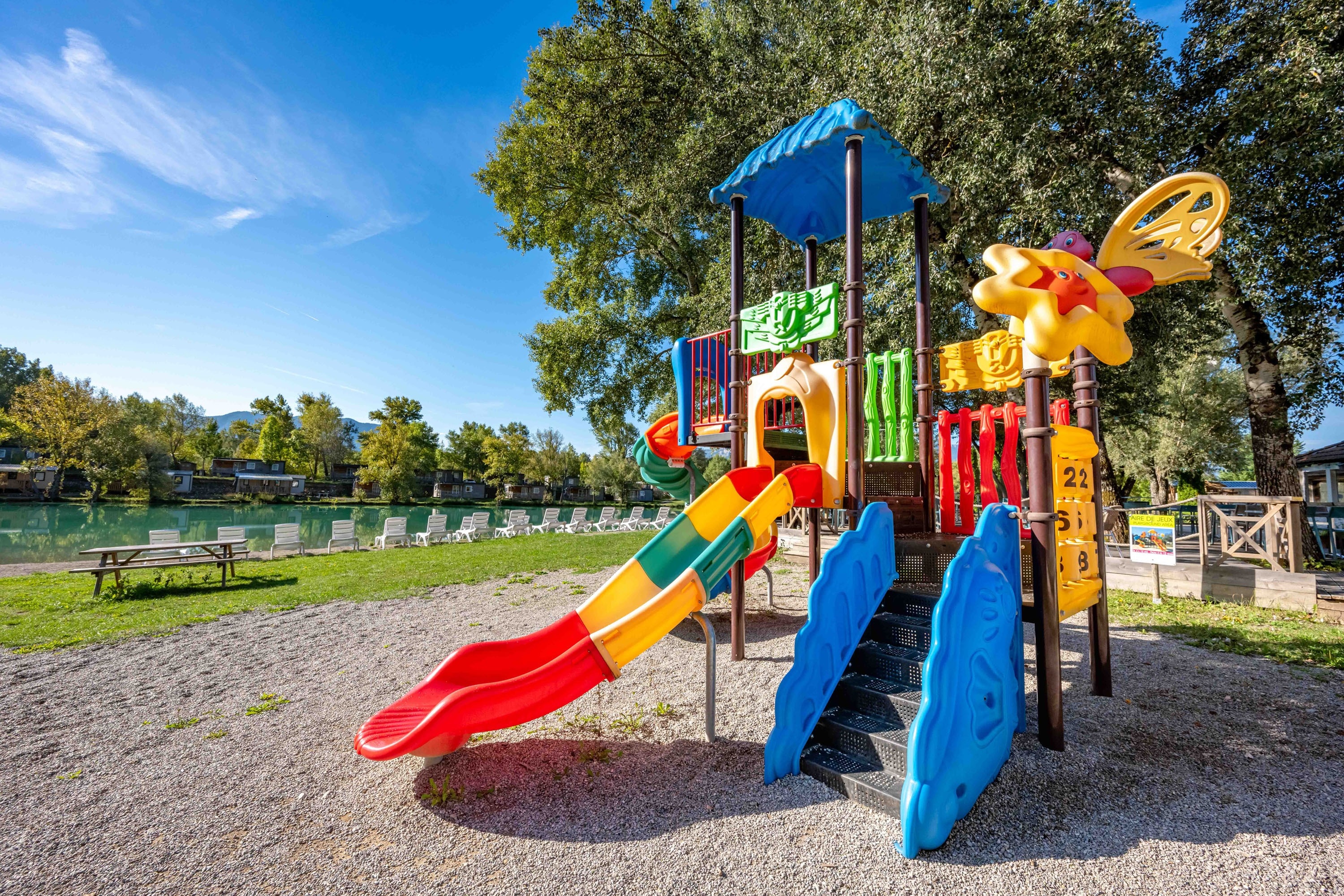 Camping le Lac Bleu - Ciela Village