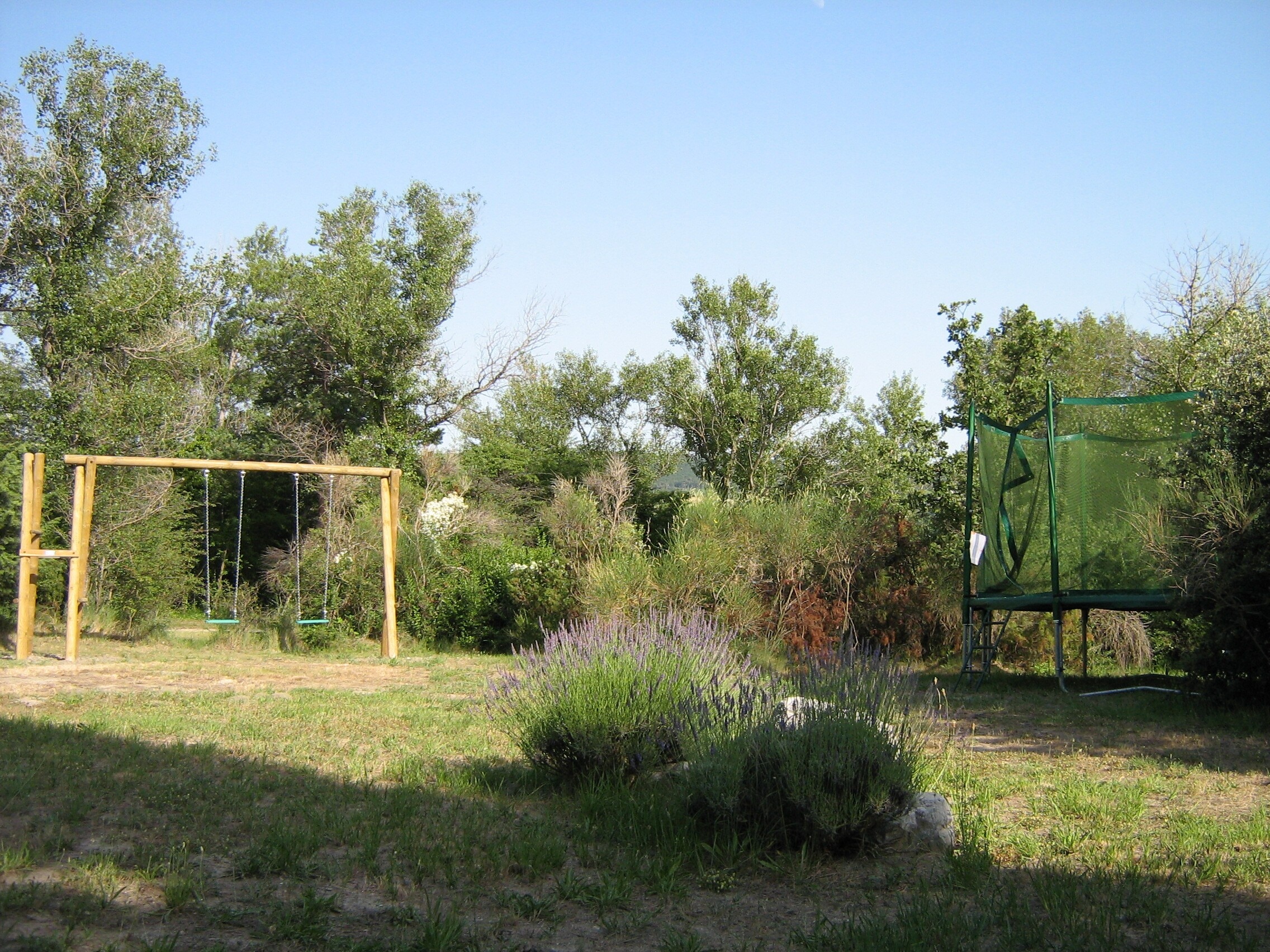 Flower Camping Les Rives de l'Aygues