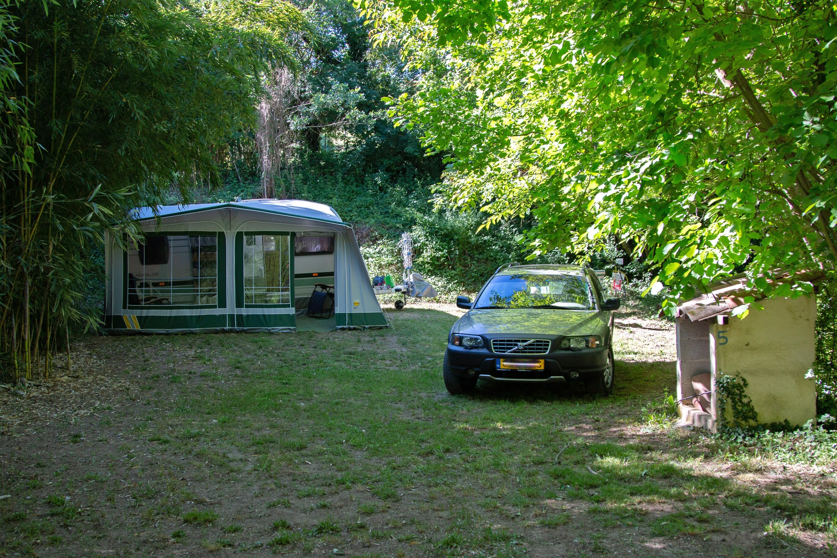 Flower Camping La Beaume