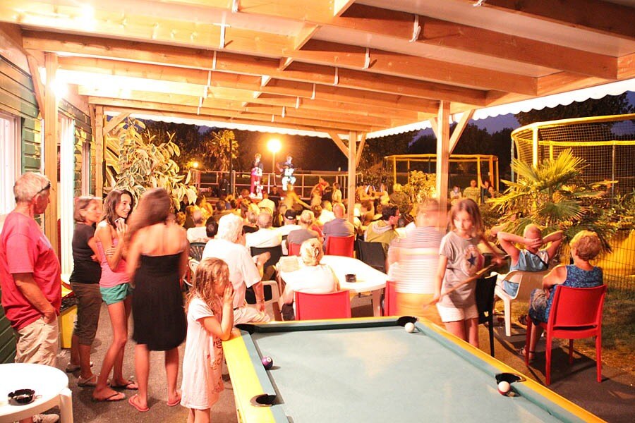 Camping Les Fosses Rouges