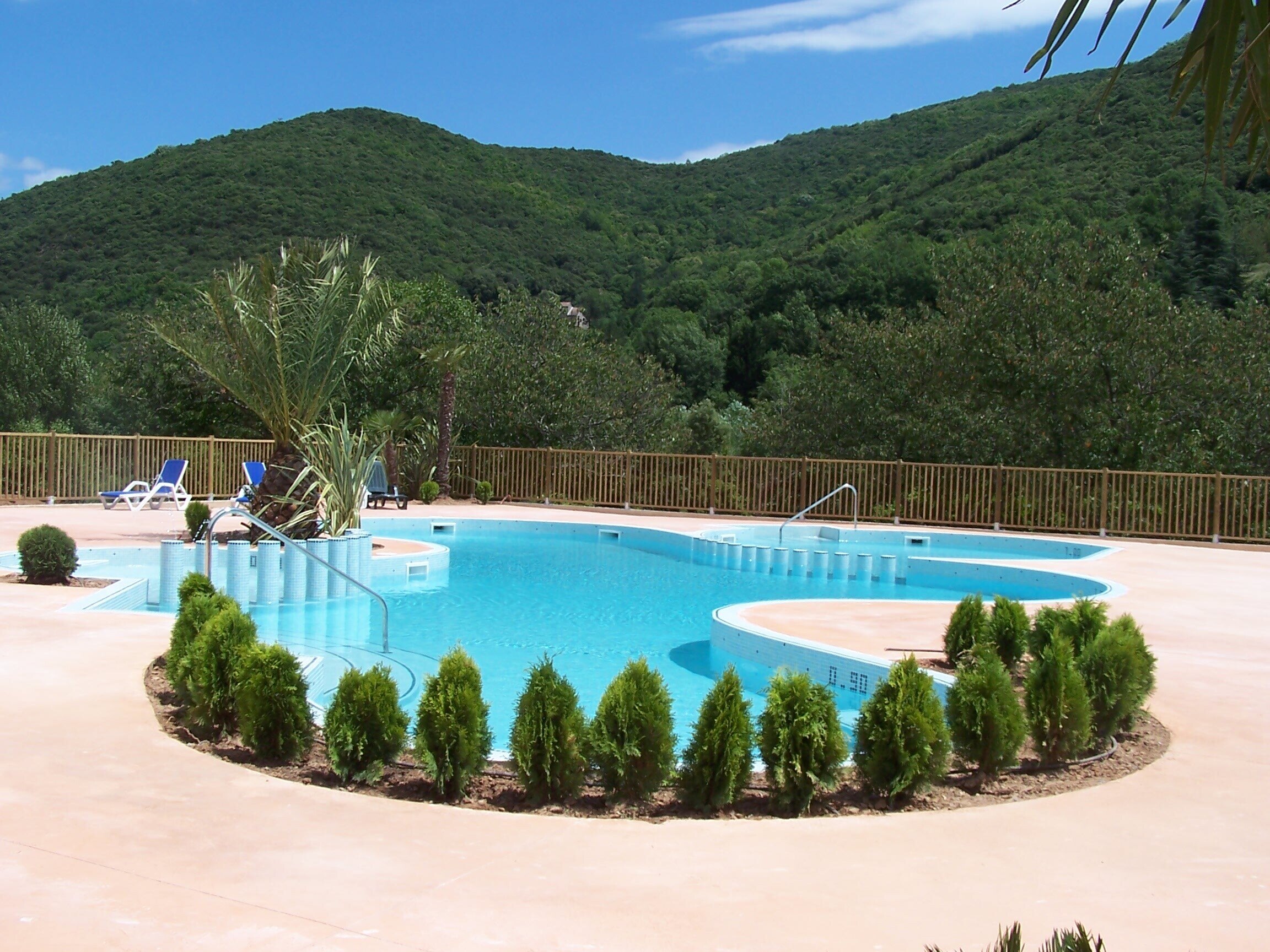 Camping Les Cerisiers du Jaur