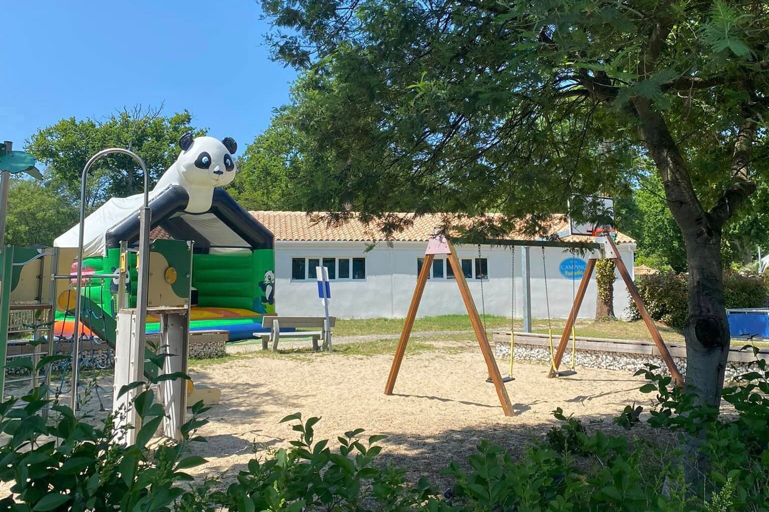 Camping Paradis La Cailletière