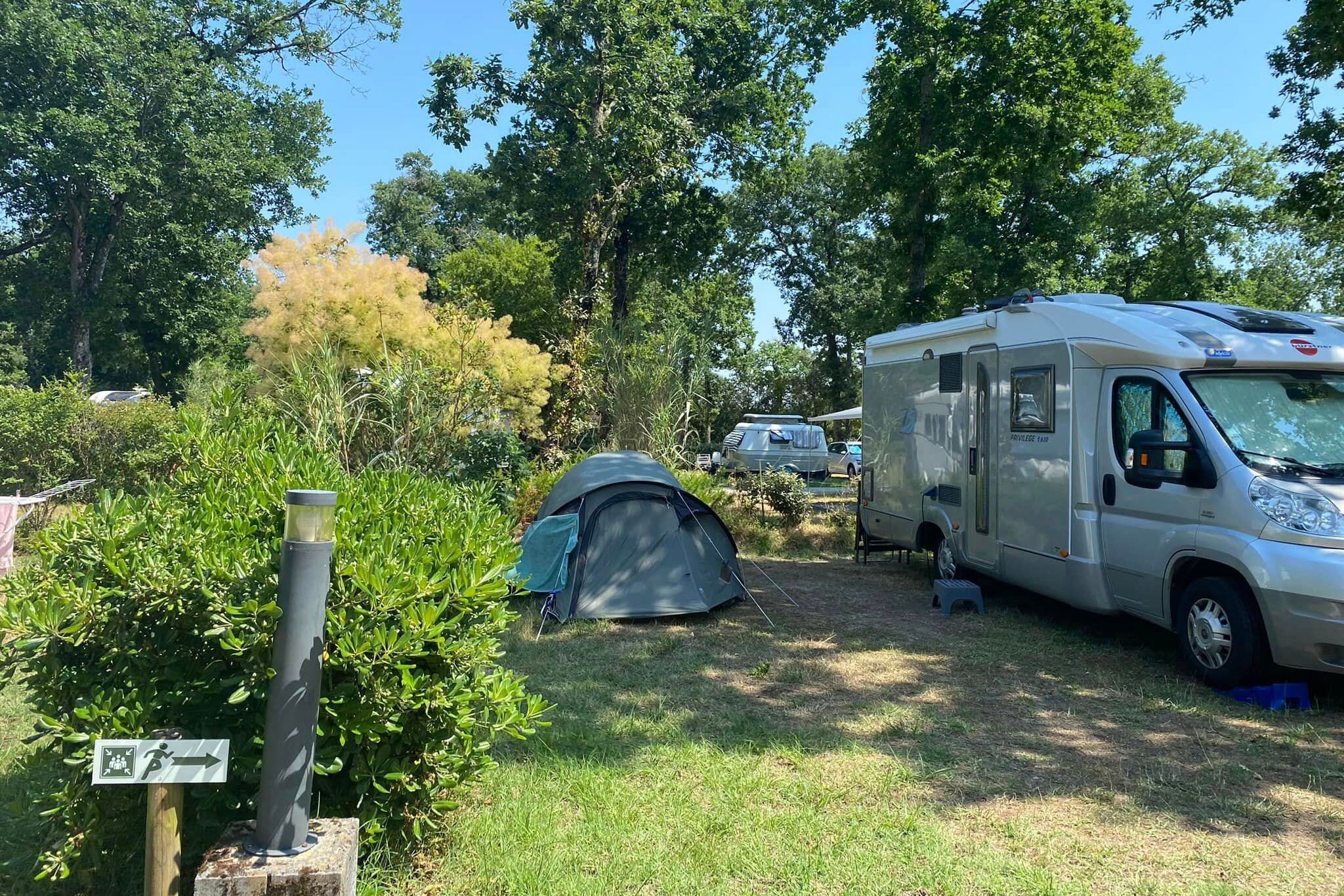 Camping Paradis La Cailletière