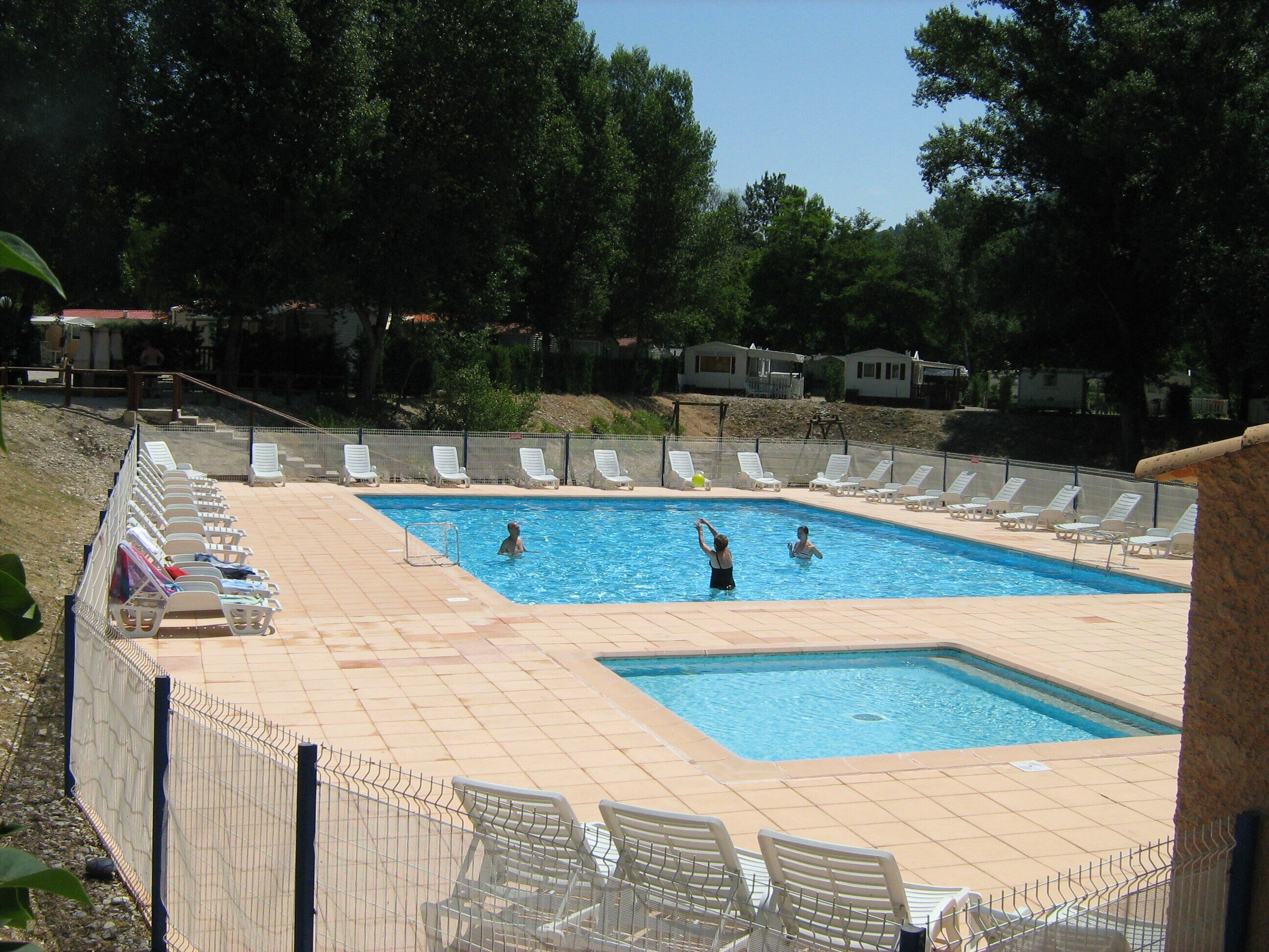 Flower Camping La Rivière