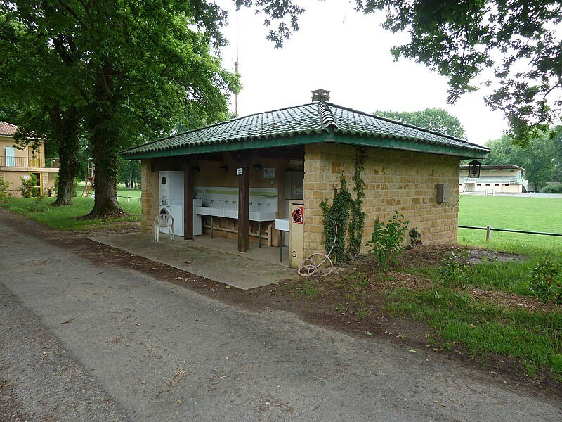 Camping Du Pont de Vicq