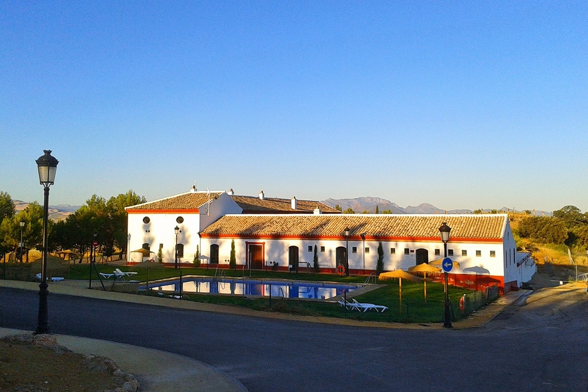 Camping Pueblo Blanco