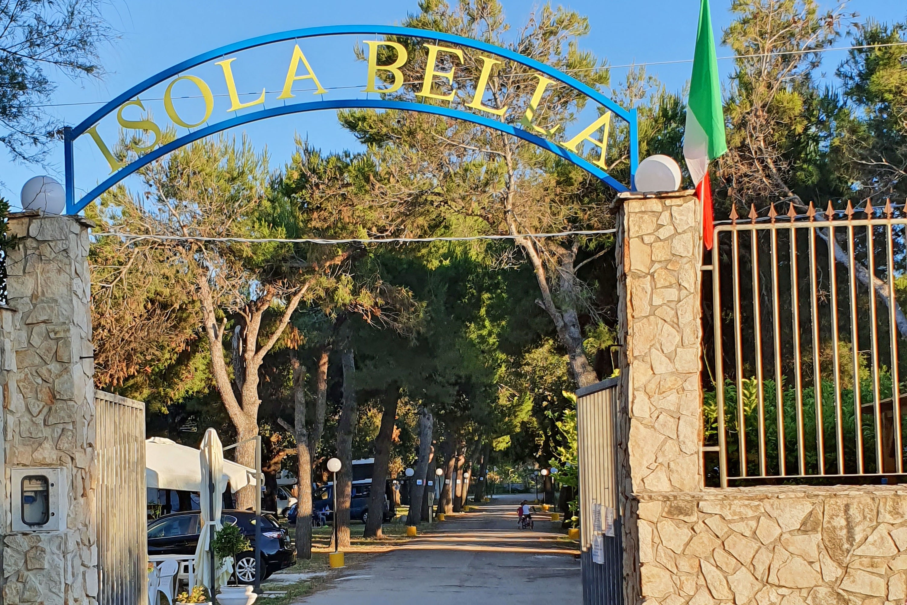 Camping Sosta Camper Isola Bella