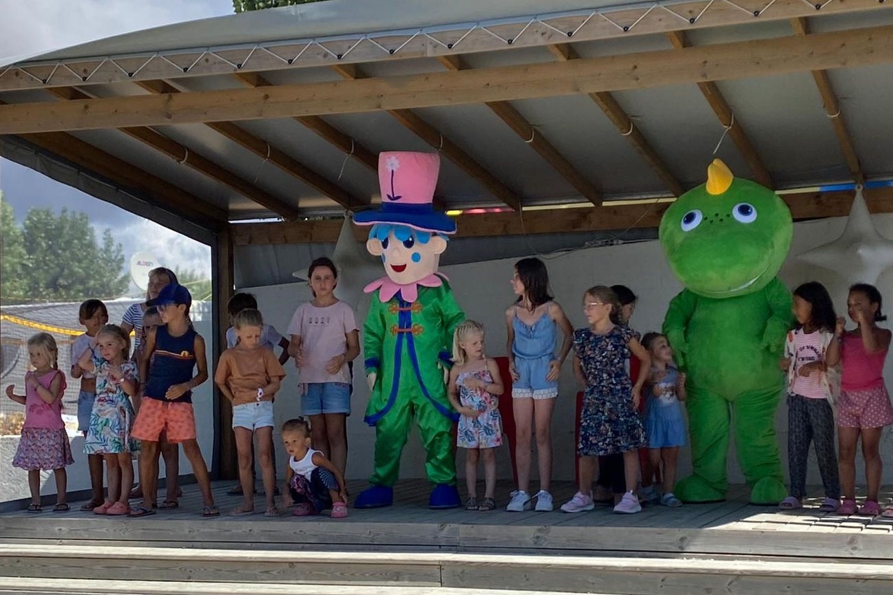 Flower Camping Le Pré des Sables