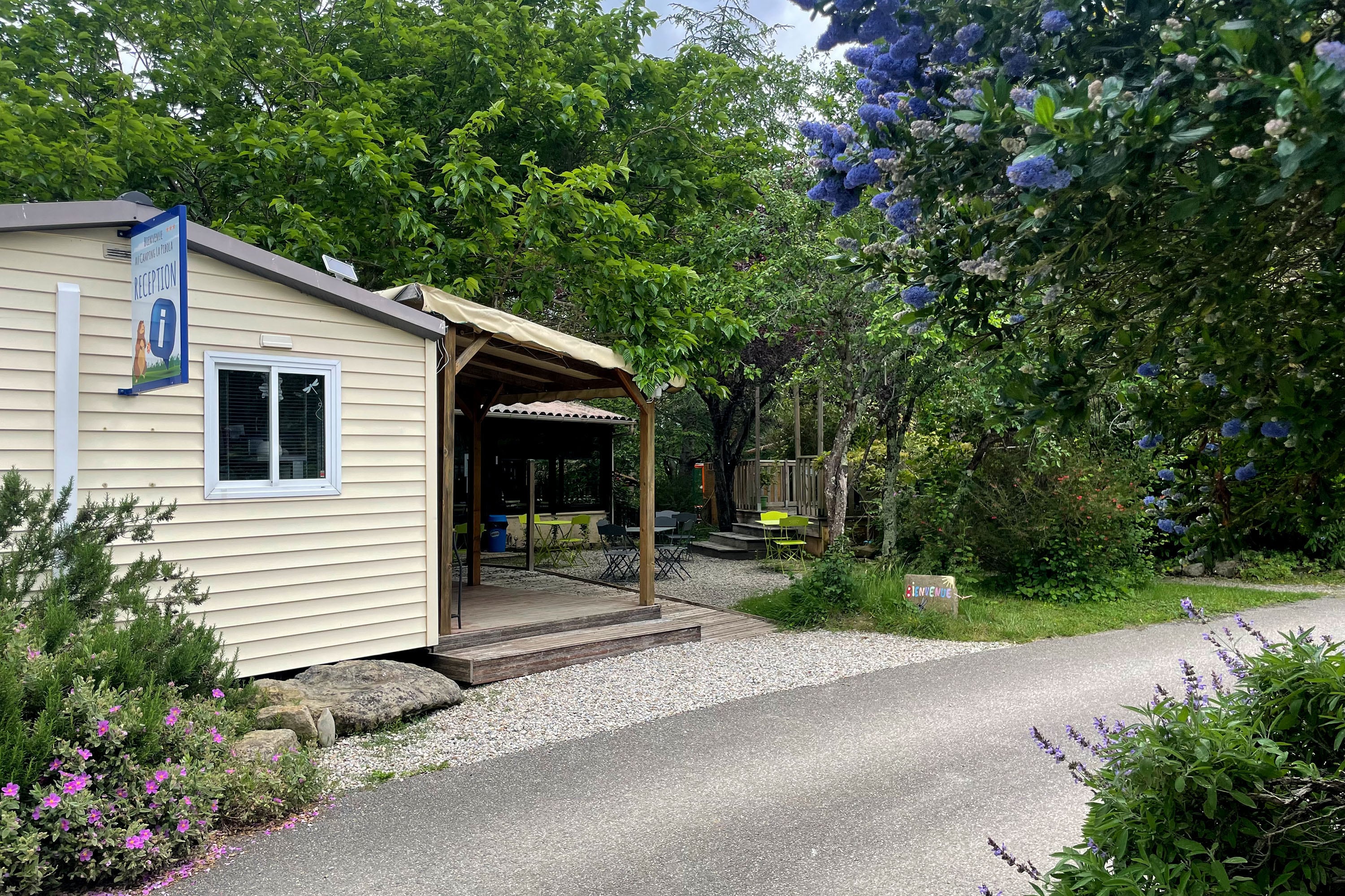 Flower Camping La Pibola