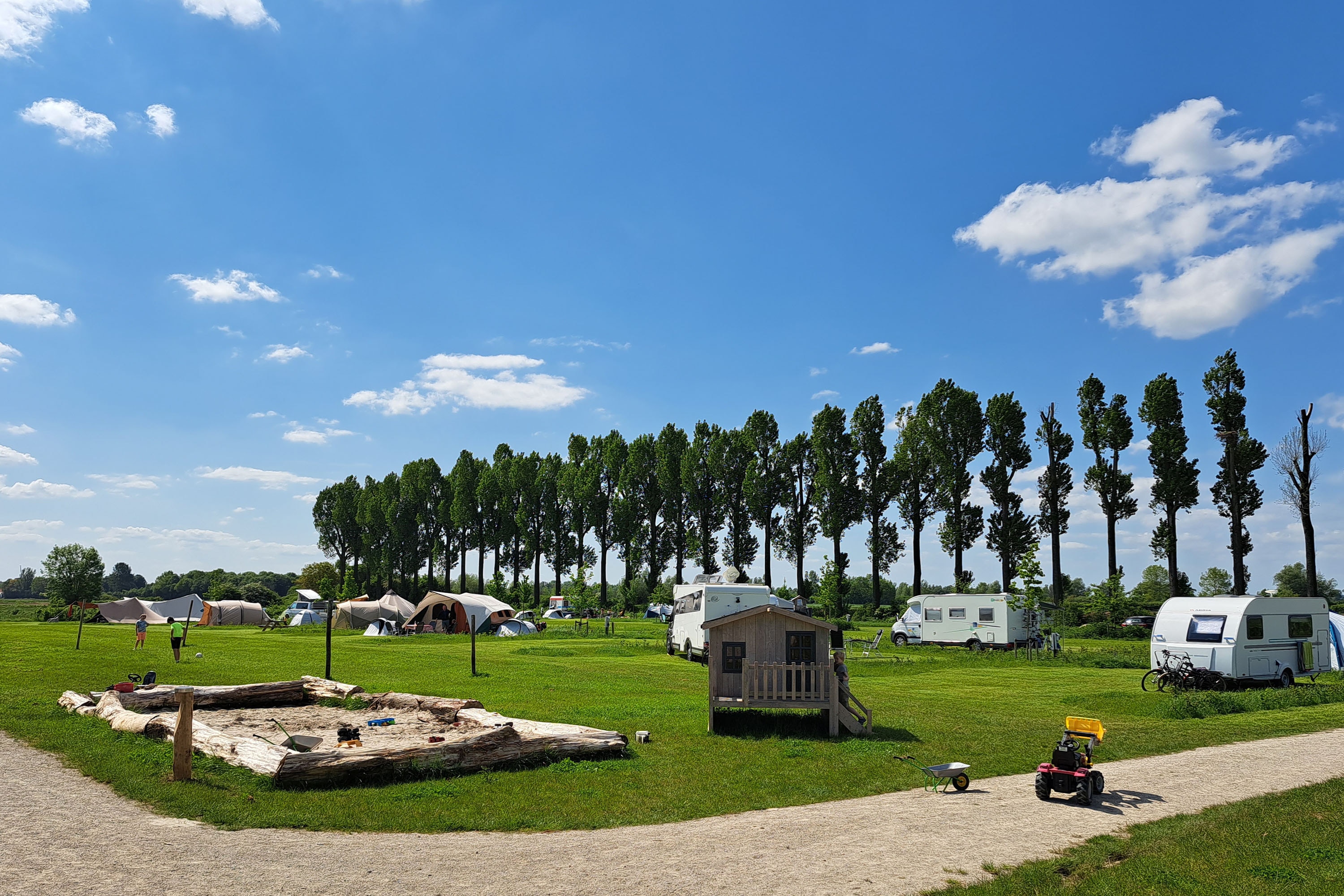 Camping De Hazelaarshof