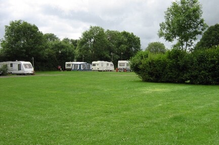 Long Acres Caravan & Camping
