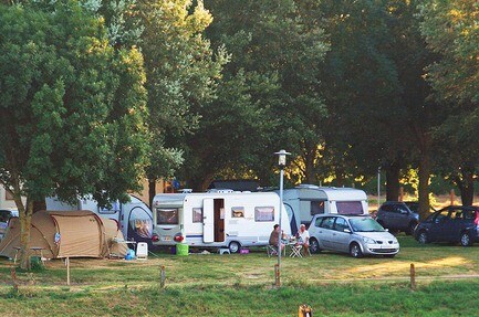 Camping Les Bords de Vienne Onlycamp