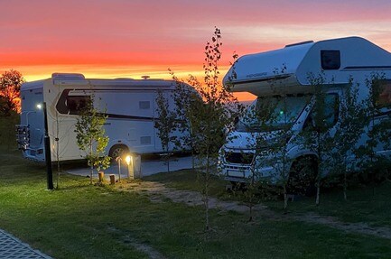 Pole Namiotowe & Camping Lazurowe