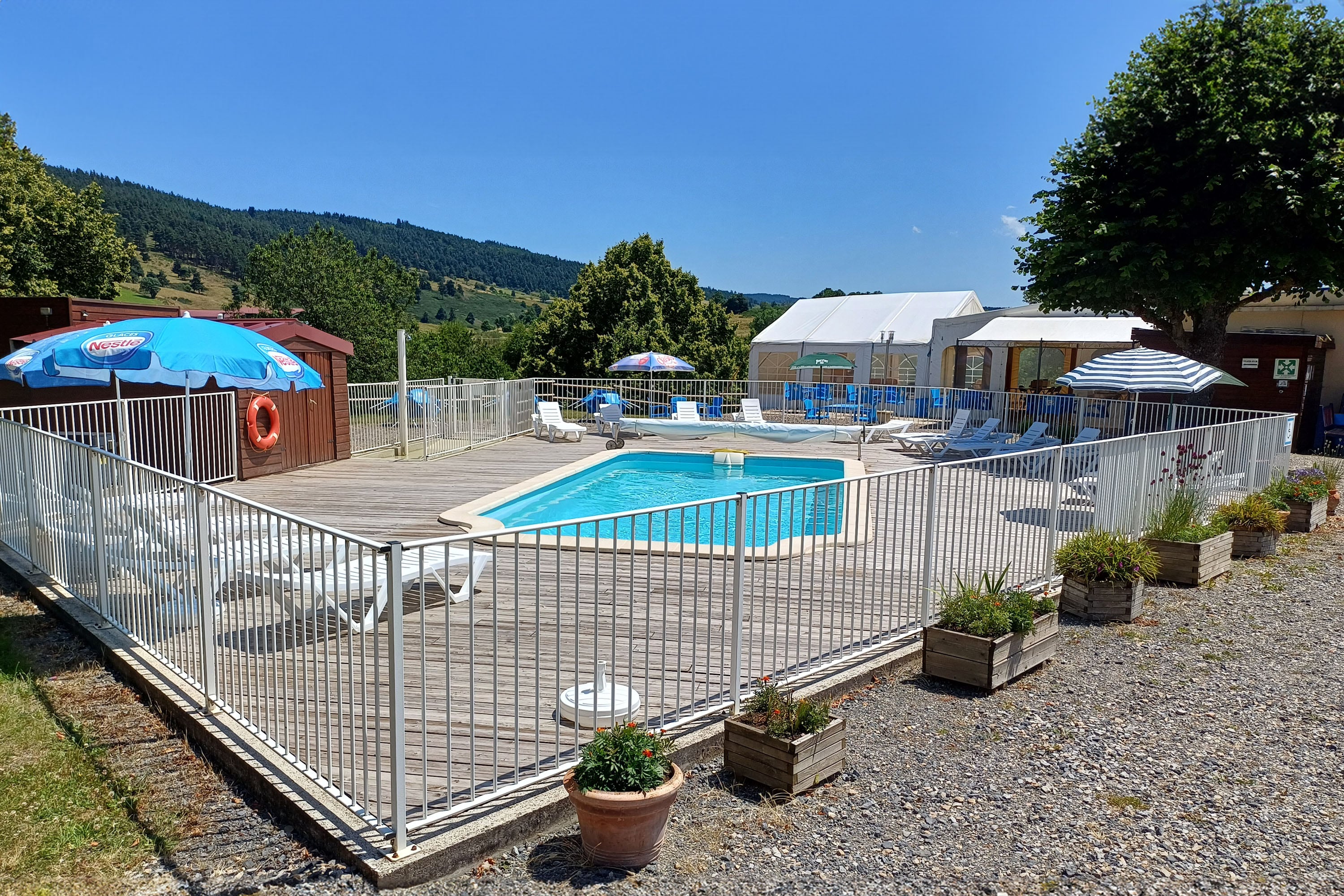 Camping La Cigale de l'Allier.