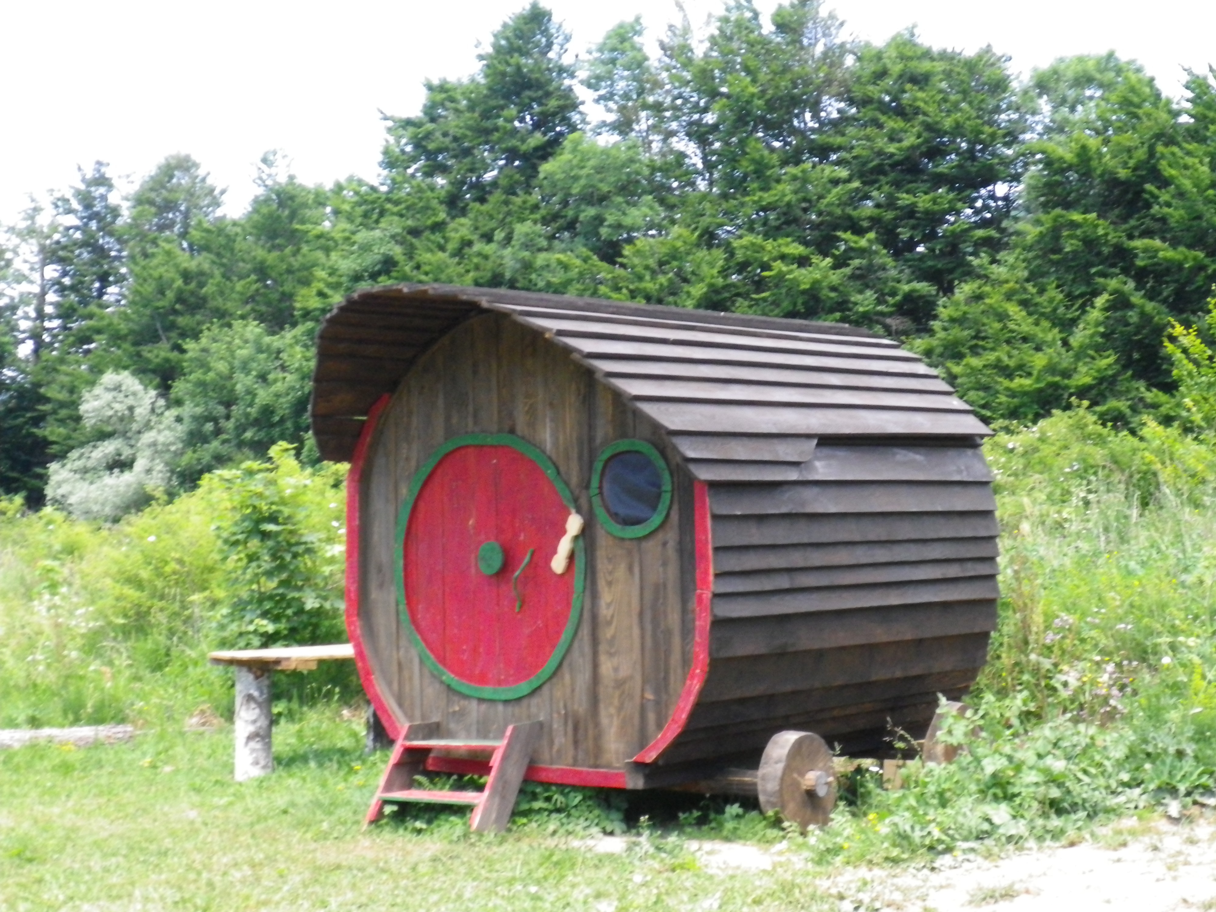 Eco Camp Rizvan City