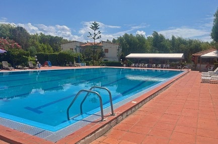 Villaggio Camping La Ginestra