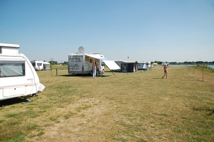 EuroParcs De Kraaijenbergse Plassen