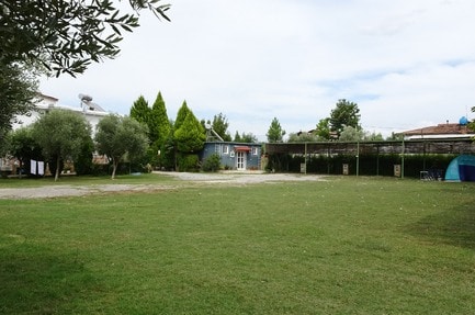 Berat Caravan Camping