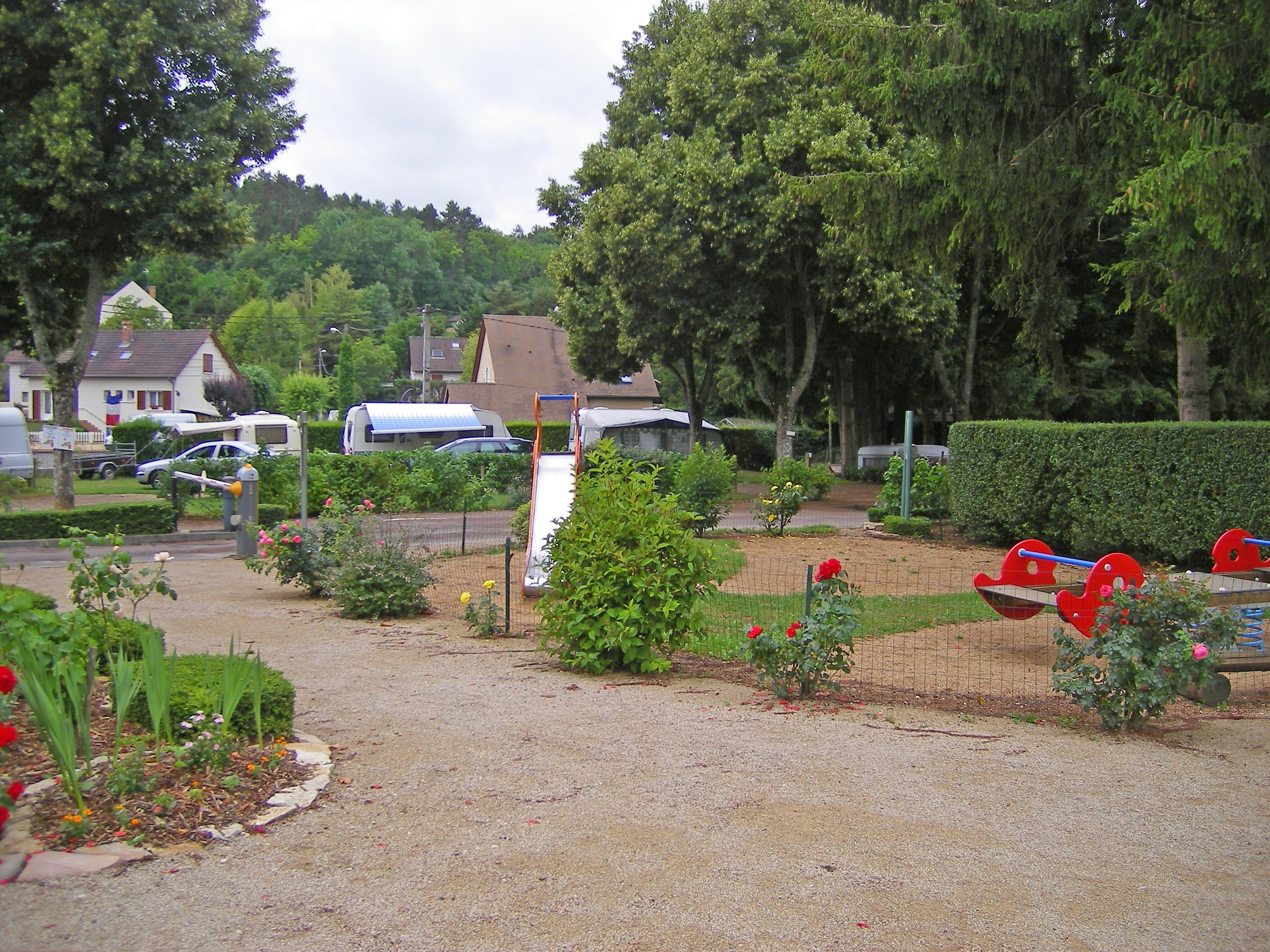 Camping Les Premières Vignes Onlycamp