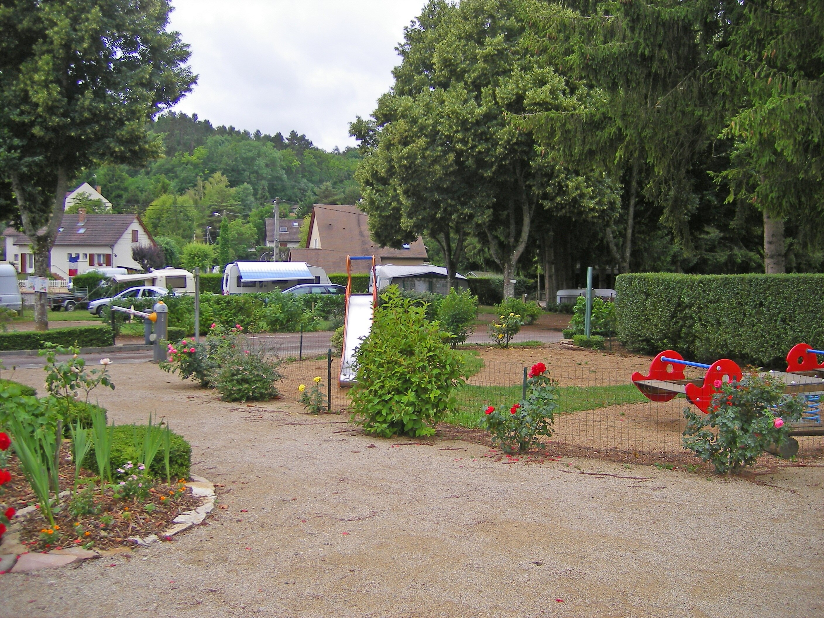 Camping Les Premières Vignes Onlycamp