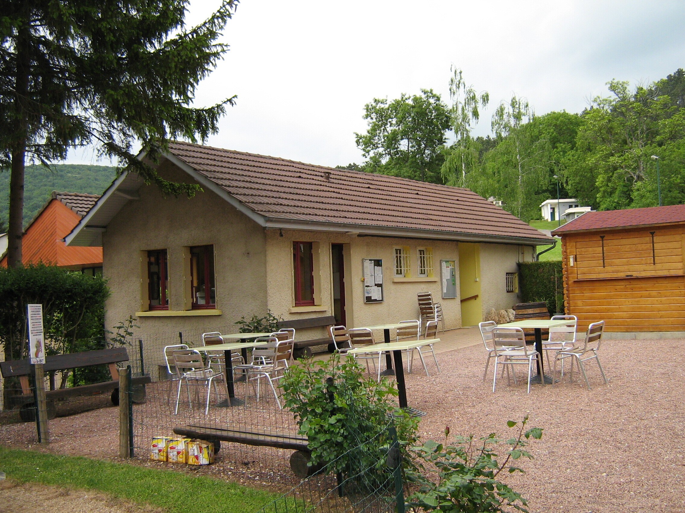 Camping Les Premières Vignes Onlycamp