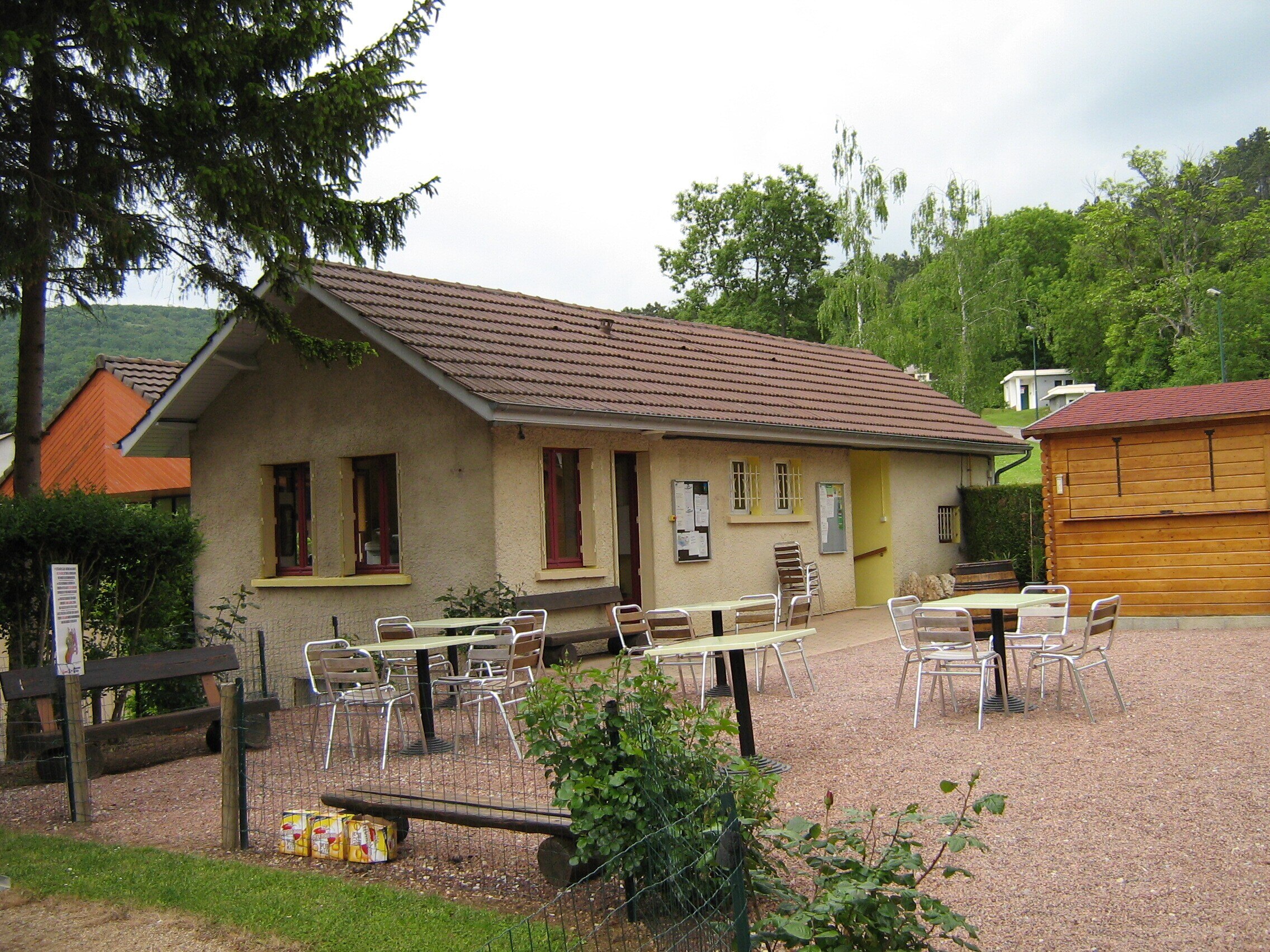 Camping Les Premières Vignes Onlycamp