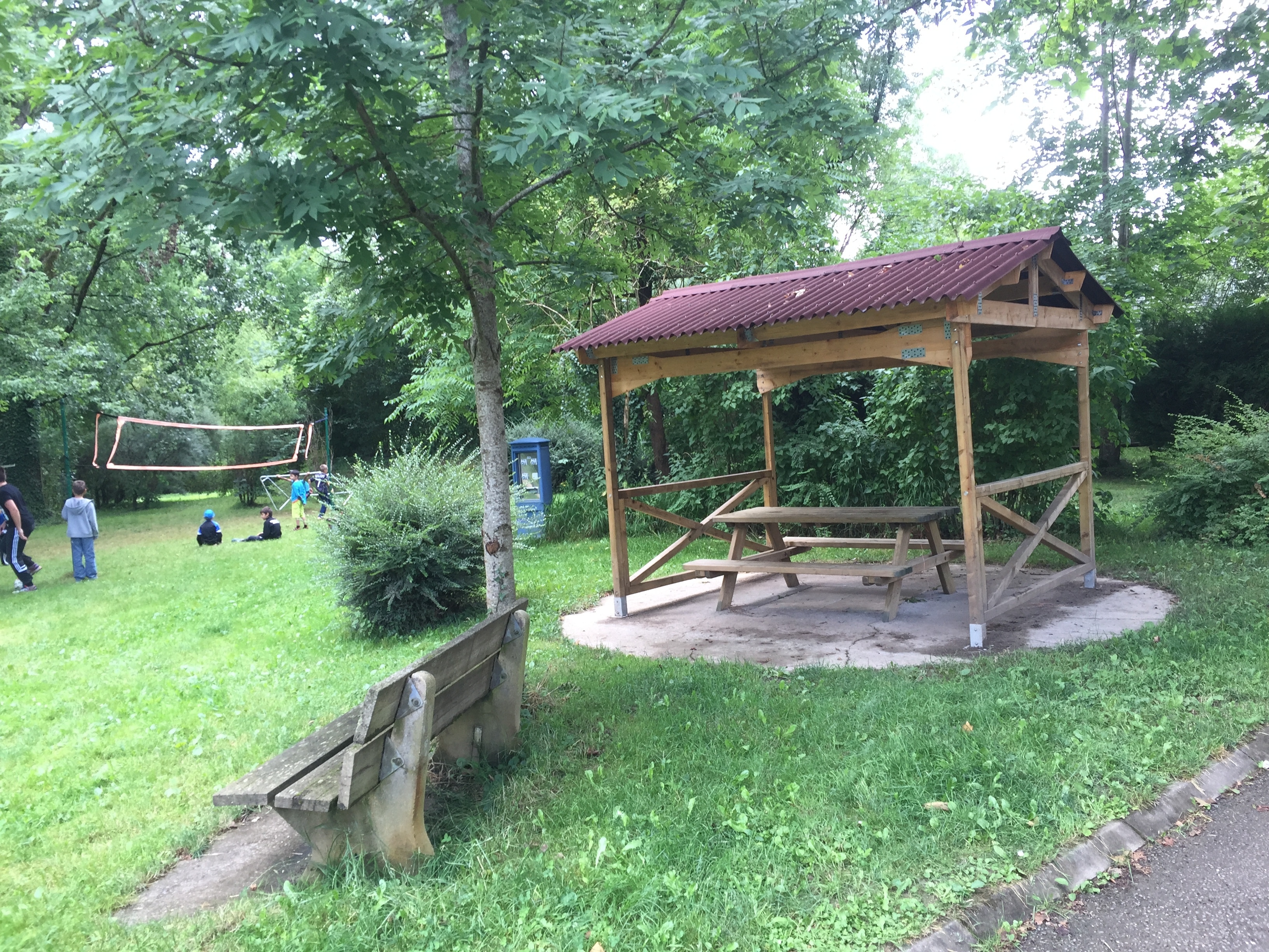 Camping de Besançon Onlycamp