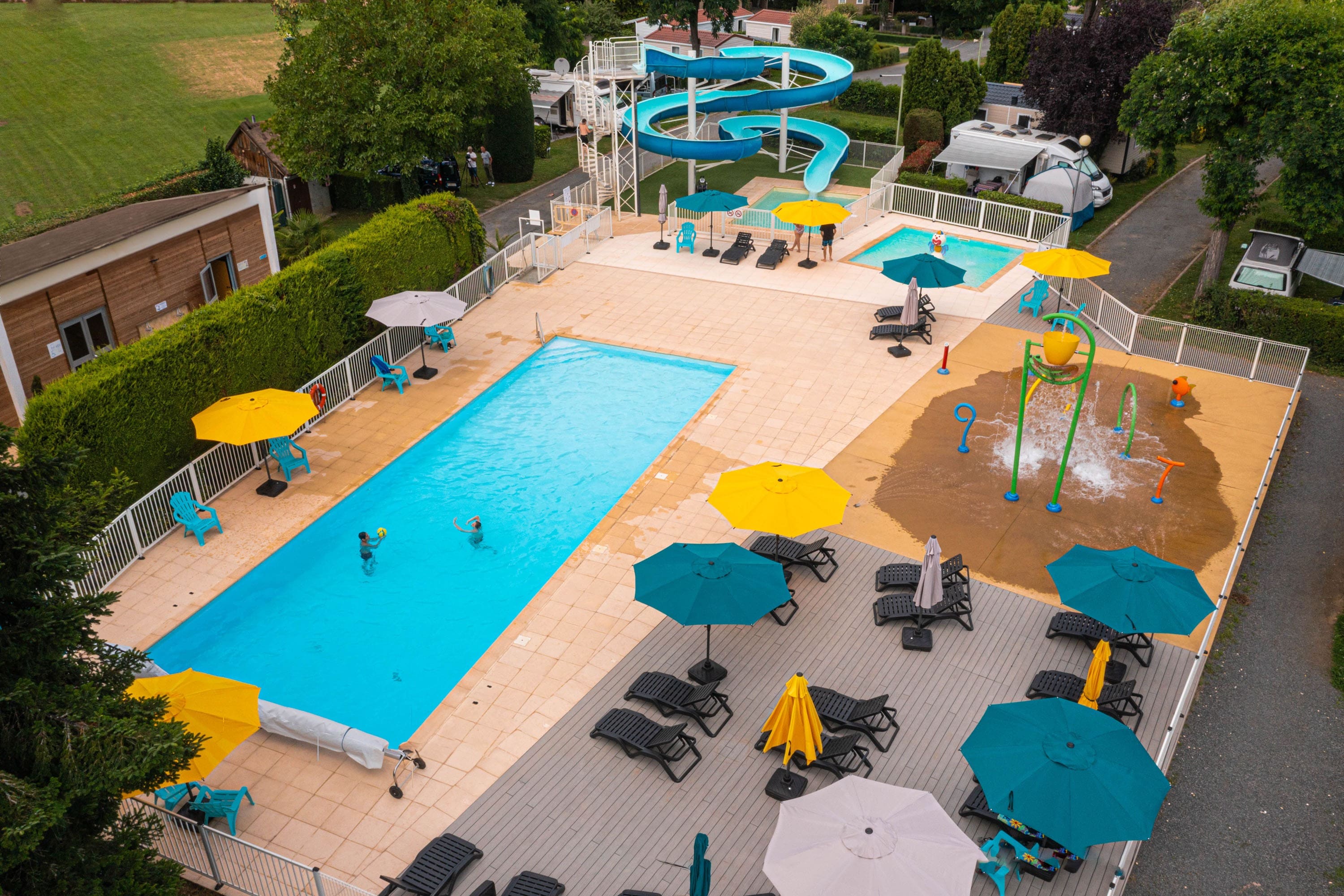 Camping Les Acacias au Bord du Lac